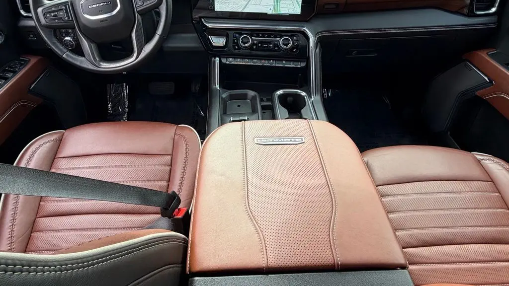 2024 GMC Sierra 3500HD Denali Ultimate