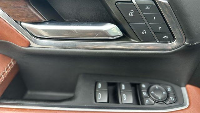 2024 GMC Sierra 3500HD Denali Ultimate