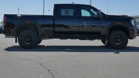 2024 GMC Sierra 2500HD AT4X