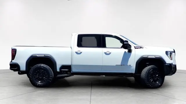 2024 GMC Sierra 2500HD AT4X