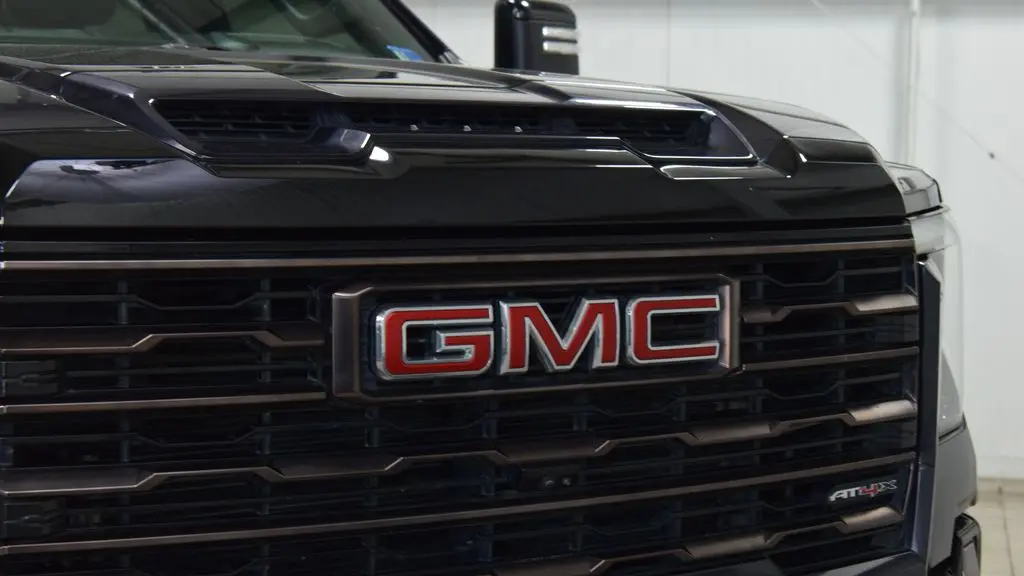 2024 GMC Sierra 2500HD AT4X
