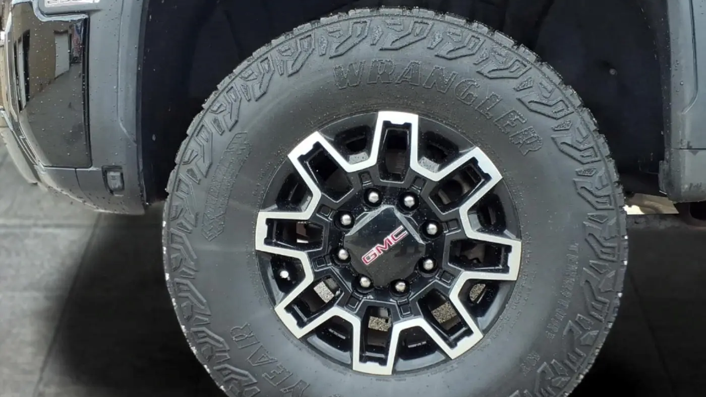 2024 GMC Sierra 2500HD AT4X
