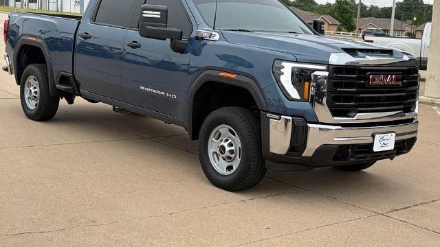 2025 GMC Sierra 2500HD Pro