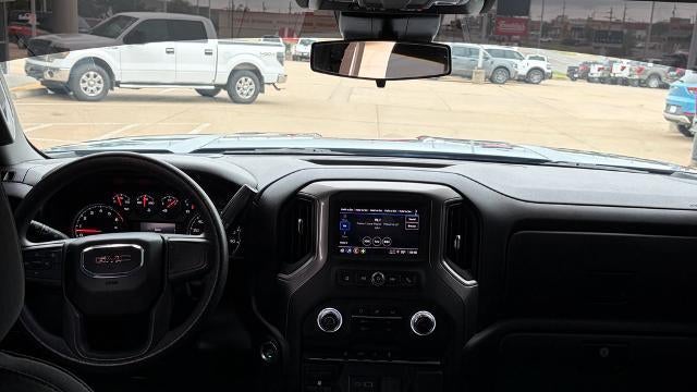 2025 GMC Sierra 2500HD Pro