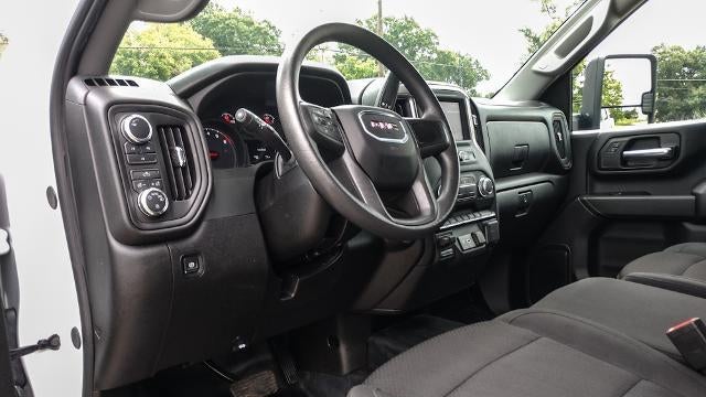 2025 GMC Sierra 2500HD Pro