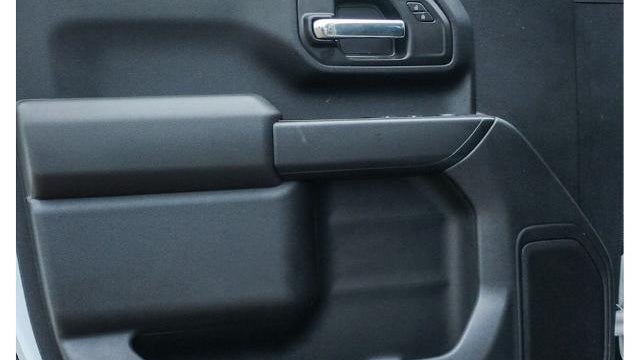 2025 GMC Sierra 2500HD Pro