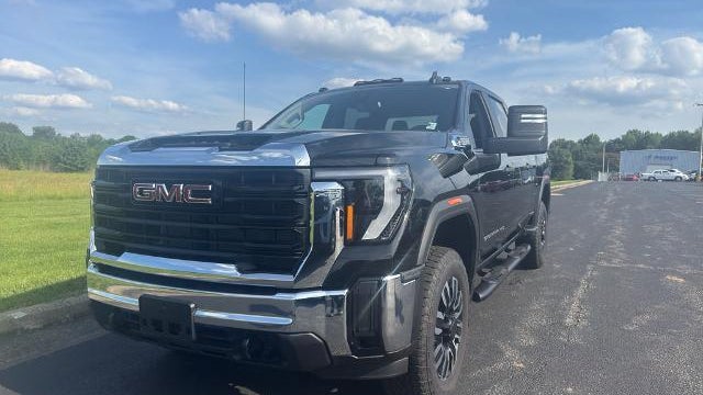Preowned 2025 GMC Sierra 2500HD Pro for Sale