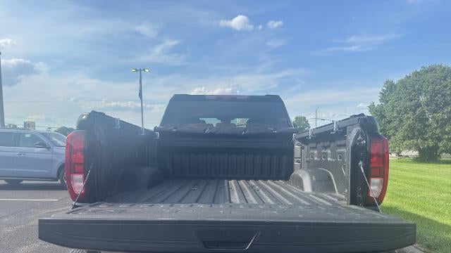 2025 GMC Sierra 2500HD Pro