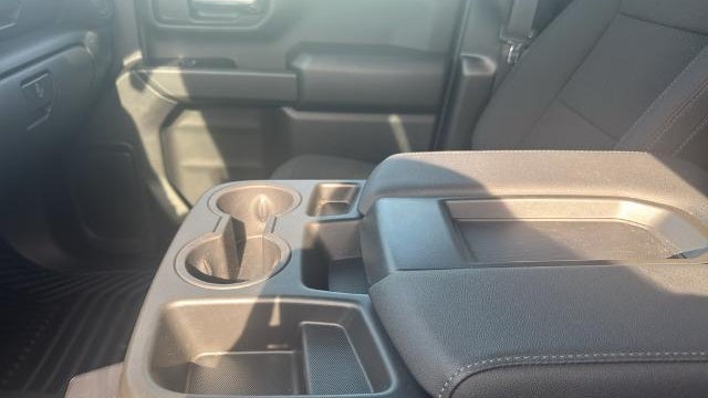 2025 GMC Sierra 2500HD Pro