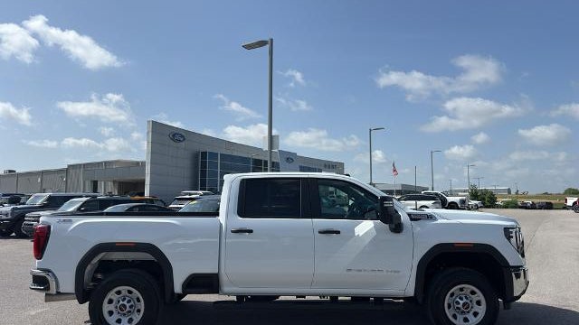 2026 GMC Sierra 2500HD Pro