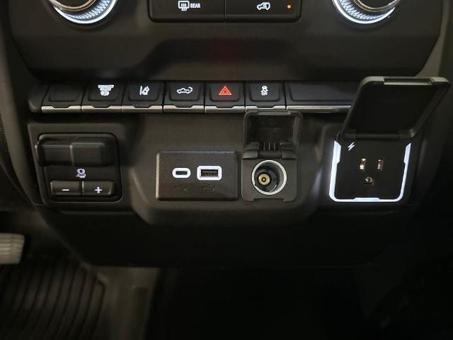 2025 GMC Sierra Hd - $52,000