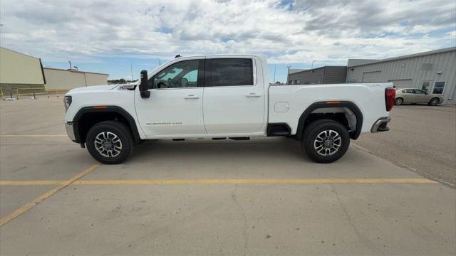 2026 GMC Sierra 2500HD SLE