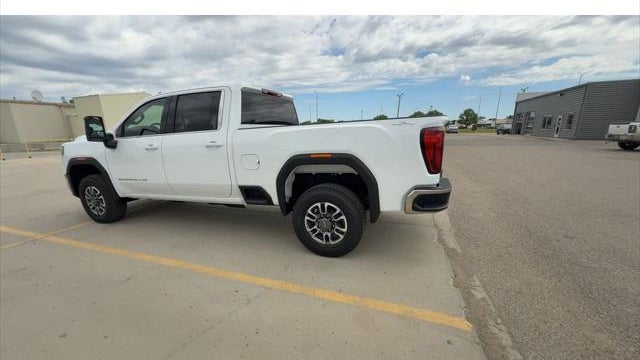 2026 GMC Sierra 2500HD SLE