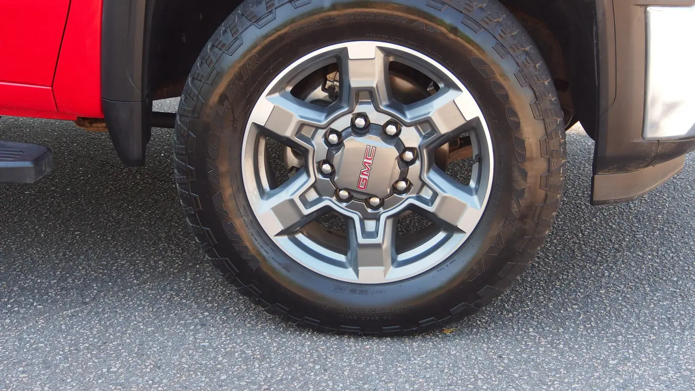 2025 GMC Sierra 2500HD SLE