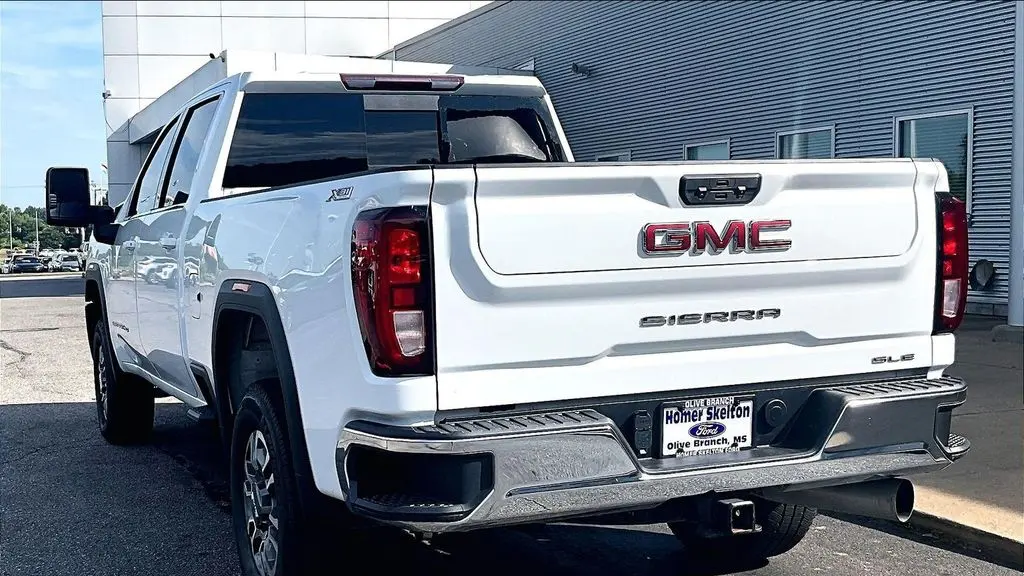 2025 GMC Sierra 2500HD SLE