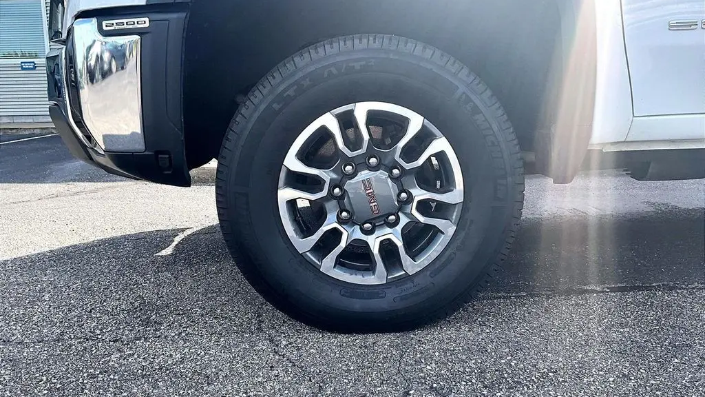 2025 GMC Sierra 2500HD SLE