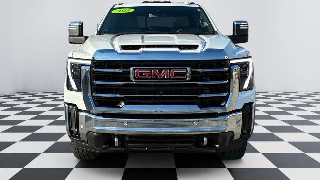2025 GMC Sierra 2500HD SLT