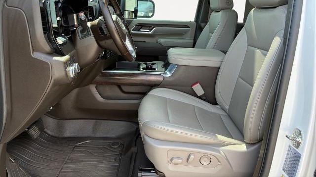 2025 GMC Sierra 2500HD SLT