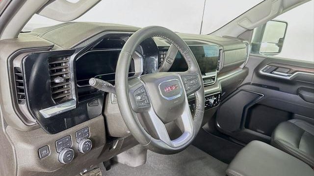 2025 GMC Sierra 2500HD SLT