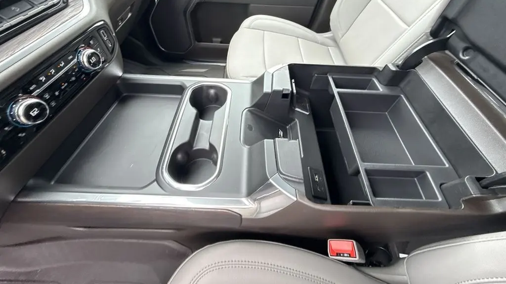 2026 GMC Sierra 2500HD SLT