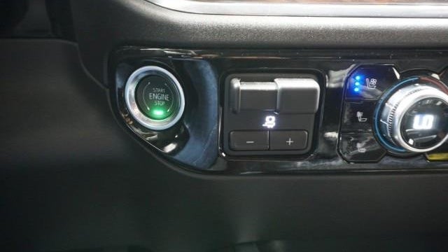 2025 GMC Sierra 2500HD SLT
