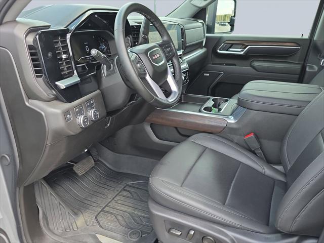 2025 GMC Sierra Hd - $72,569