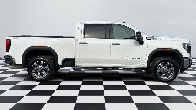2025 GMC Sierra 2500HD SLT
