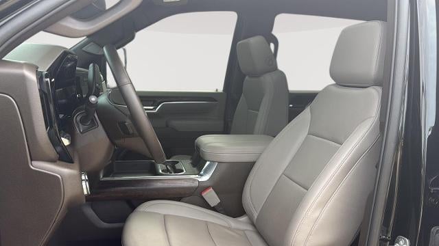 2025 GMC Sierra 2500HD SLT