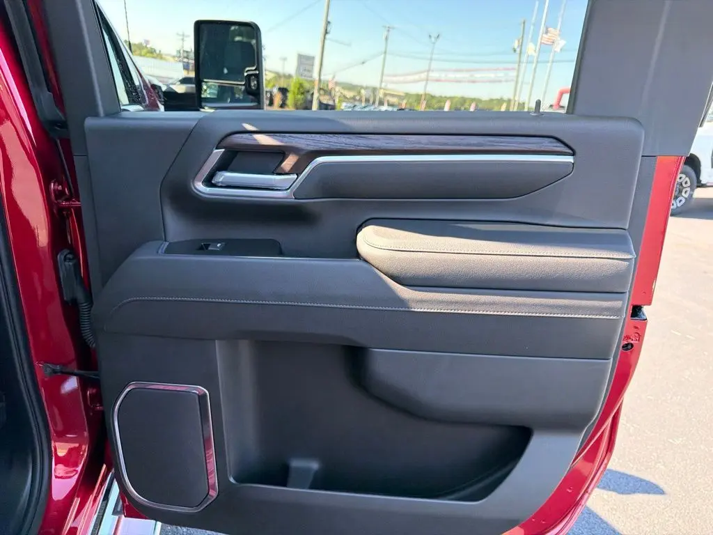 2026 GMC Sierra Hd - $71,318