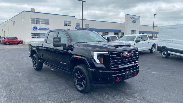 2025 GMC Sierra 2500HD AT4