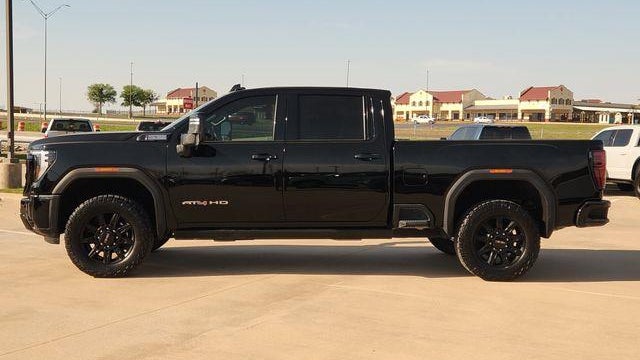 2025 GMC Sierra 2500HD AT4
