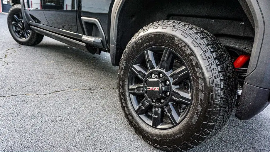 2026 GMC Sierra 2500HD AT4