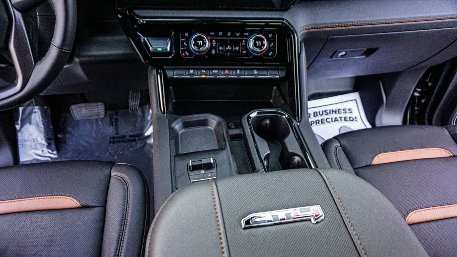 2026 GMC Sierra 2500HD AT4