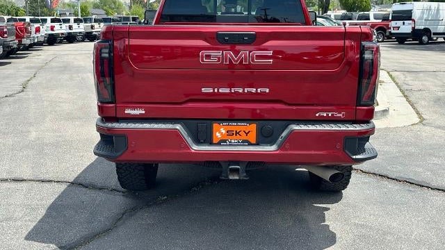 2025 GMC Sierra 2500HD AT4