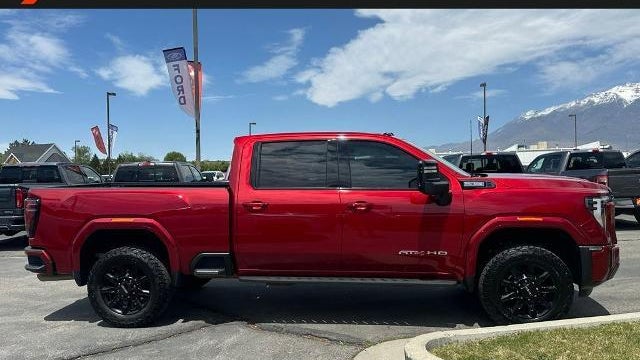 2025 GMC Sierra 2500HD AT4