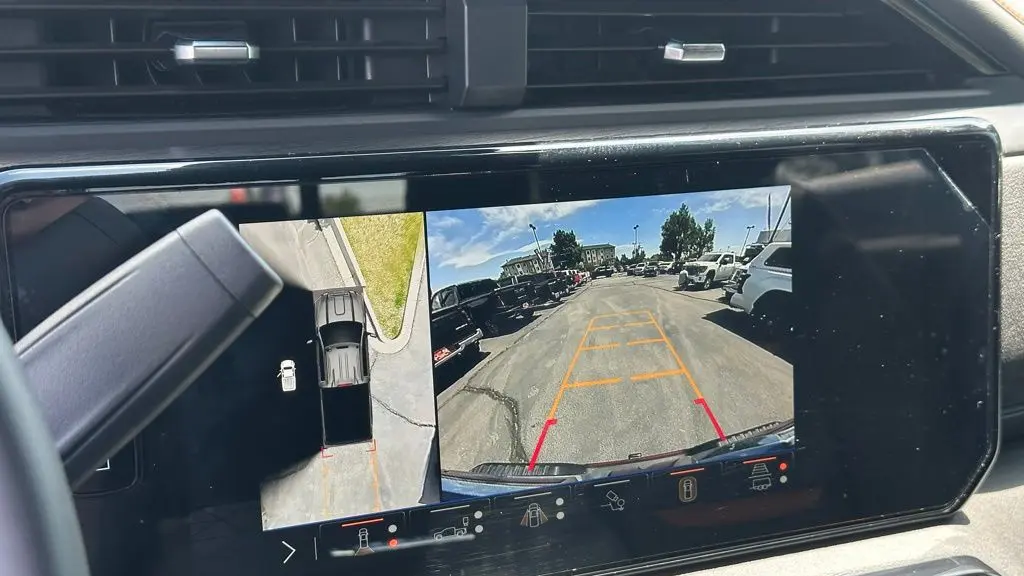 2025 GMC Sierra 2500HD AT4