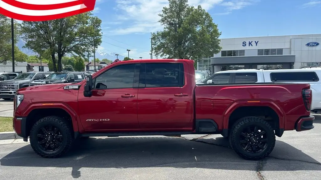 2025 GMC Sierra 2500HD AT4