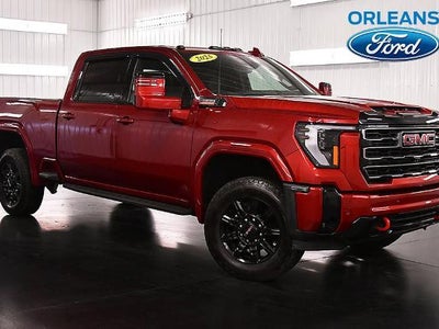 2025 GMC Sierra 2500HD 4X4 AT4 4DR Crew Cab SB