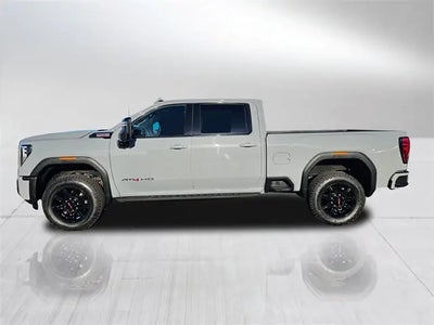 2025 GMC Sierra 2500HD 4X4 AT4 4DR Crew Cab SB