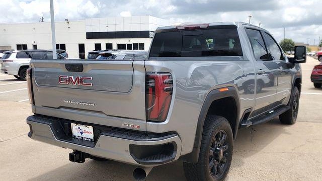 2025 GMC Sierra 2500HD AT4