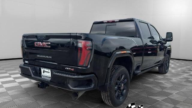 2025 GMC Sierra 2500HD AT4
