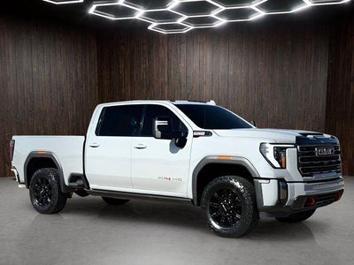 2025 GMC Sierra 2500HD 4X4 AT4 4DR Crew Cab LB