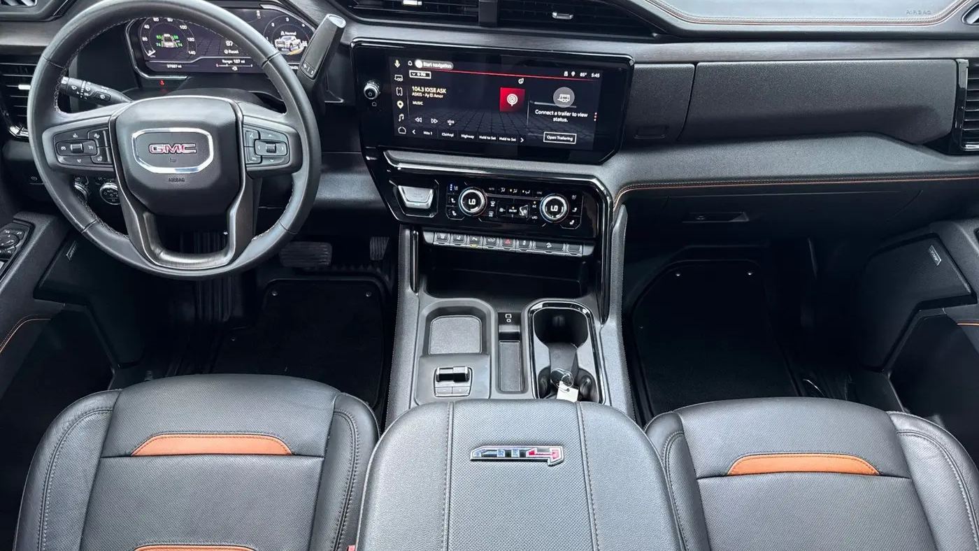 2025 GMC Sierra 2500HD AT4