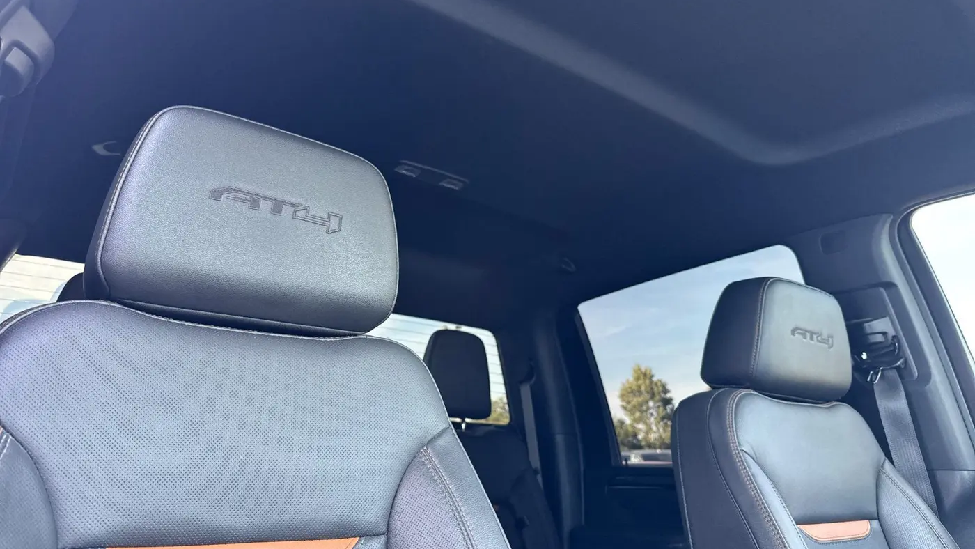 2025 GMC Sierra 2500HD AT4