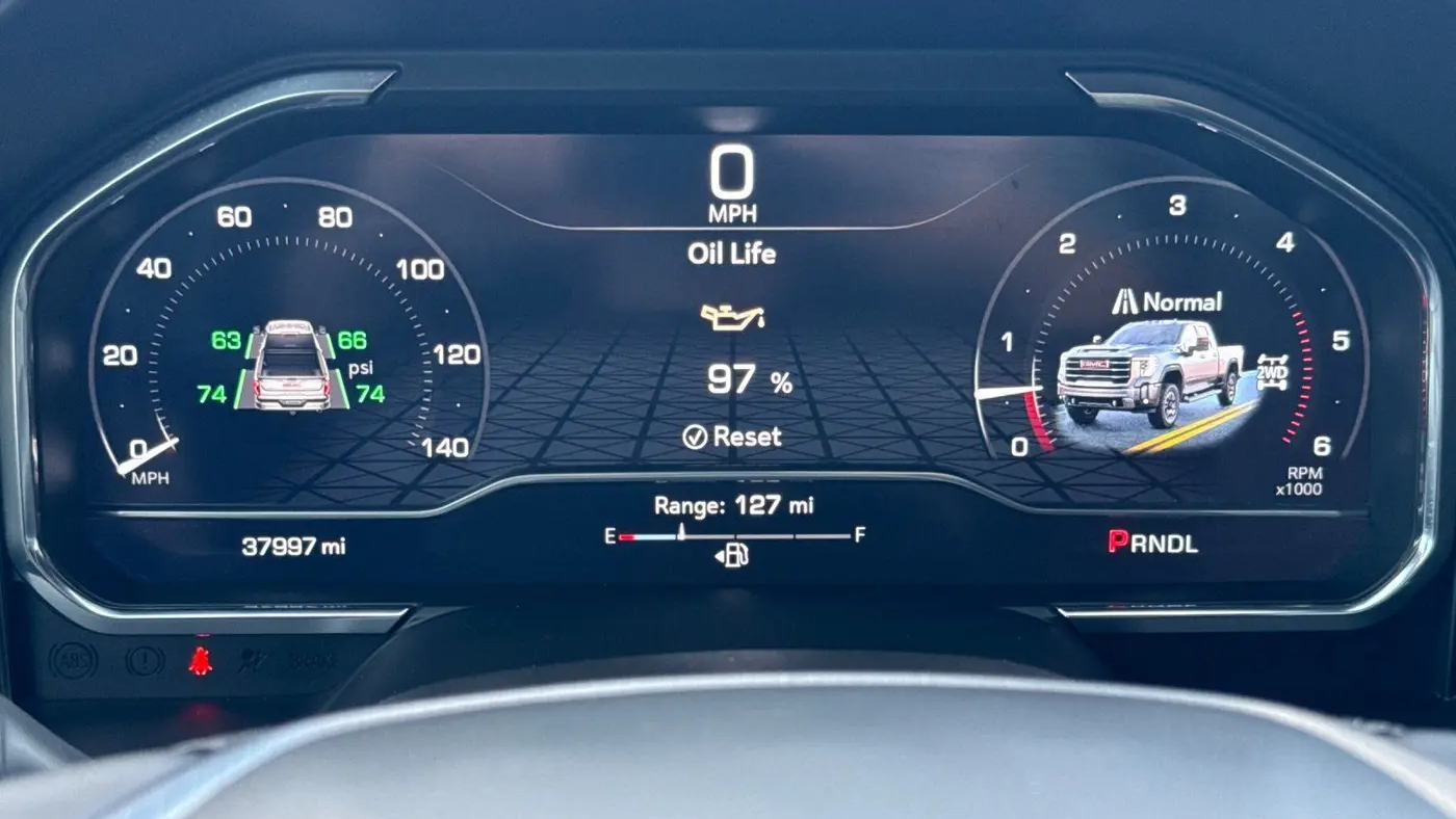 2025 GMC Sierra 2500HD AT4