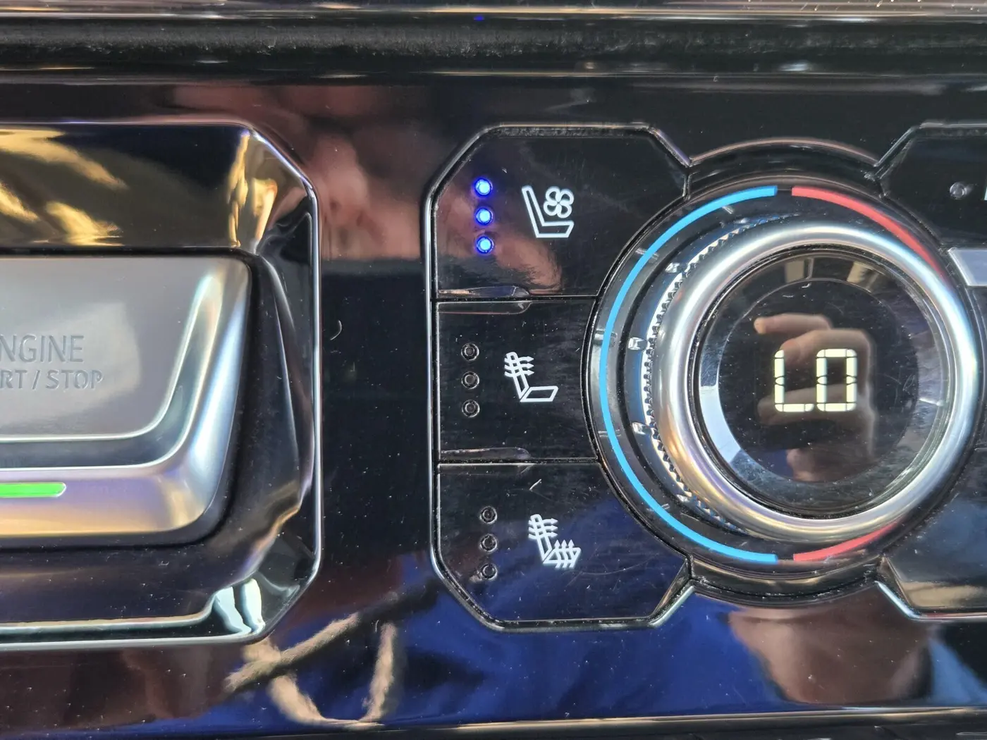 2025 GMC Sierra Hd - $71,850