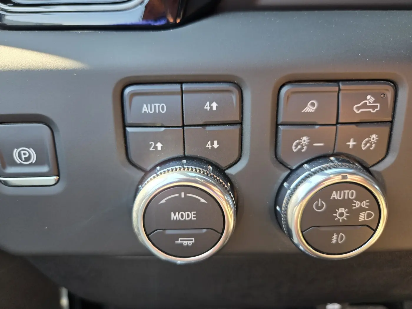 2025 GMC Sierra Hd - $71,850
