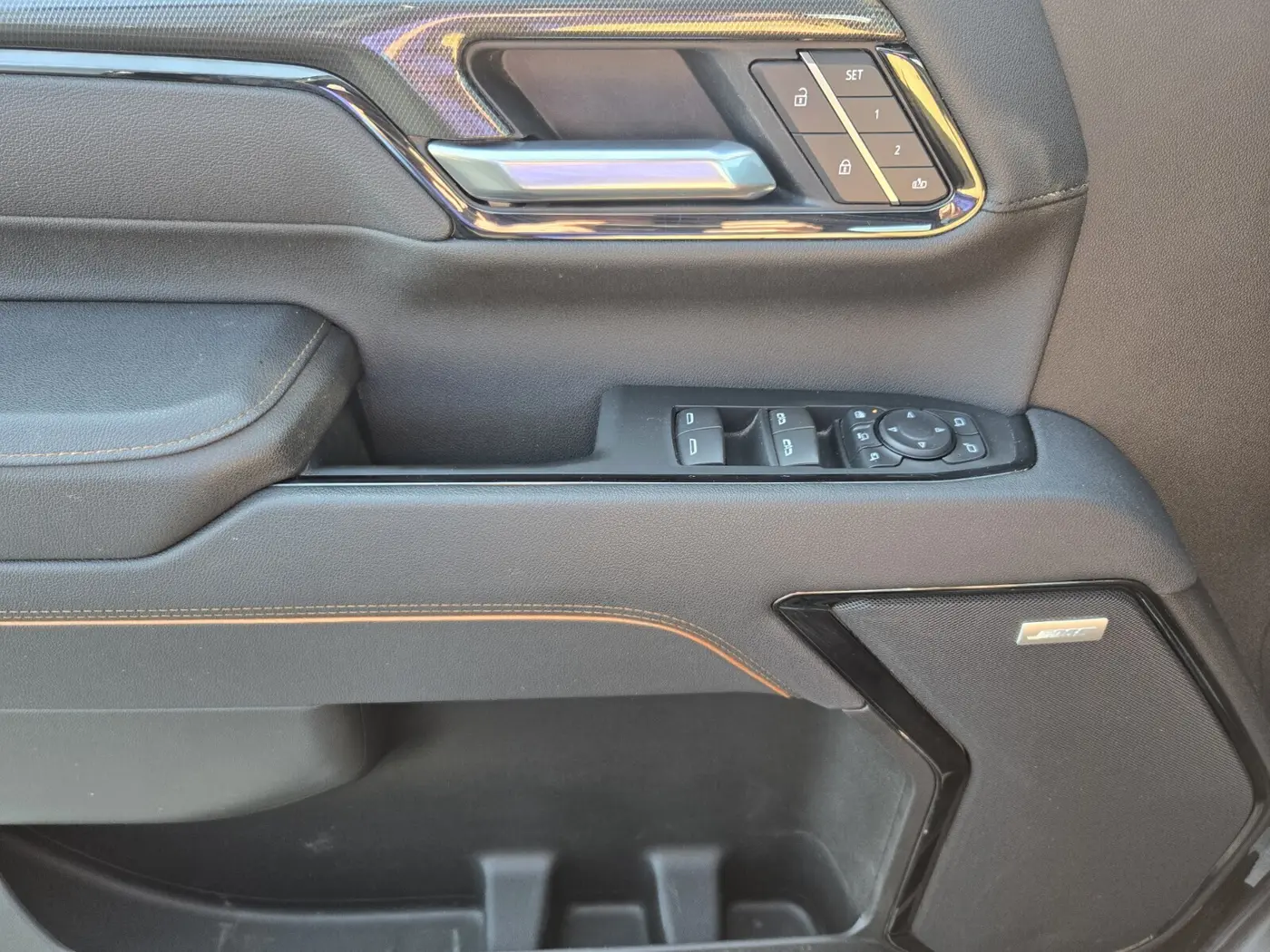 2025 GMC Sierra Hd - $71,850