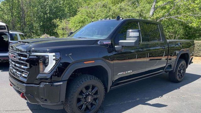 2025 GMC Sierra 2500HD AT4