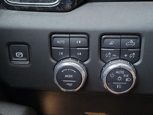 2025 GMC Sierra Hd - $70,596
